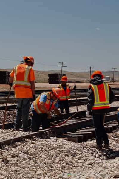 360 Rail Service Team Members